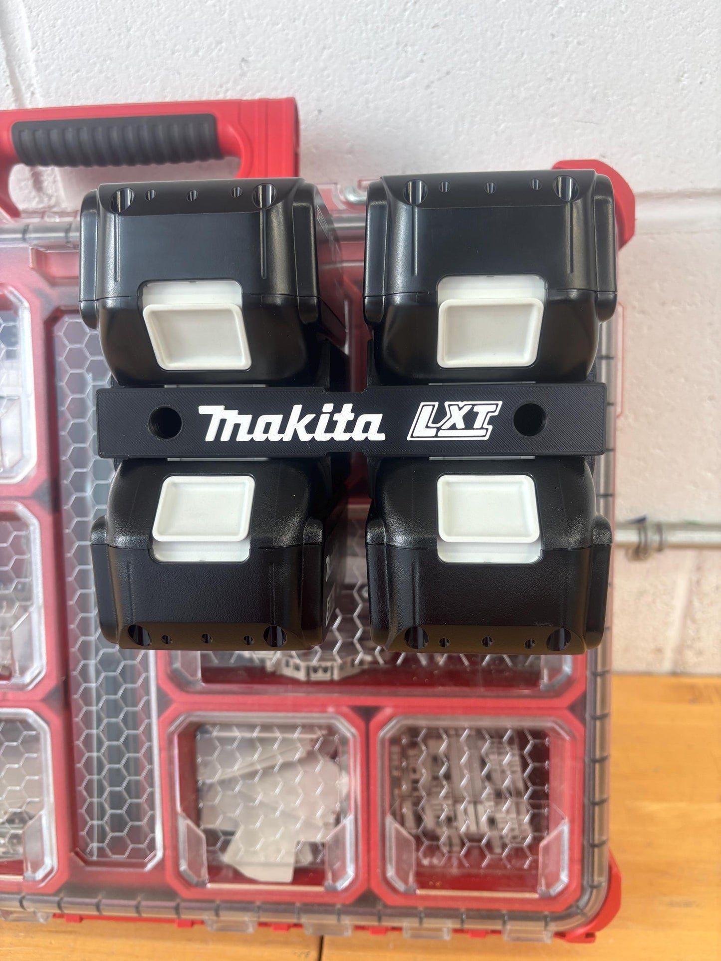 Wall Mount Holder for Makita 18V LXT Batteries – holds 4 Batteries, Optional Packout Mounting