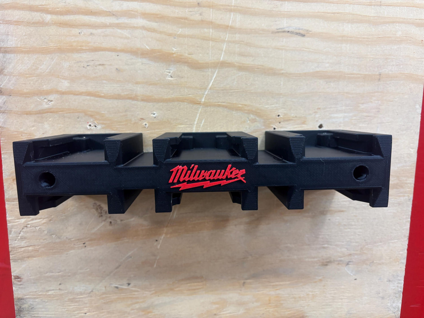 Wall Mount Holder for Milwaukee M18 Batteries – holds 6 Batteries, Optional Packout Mounting