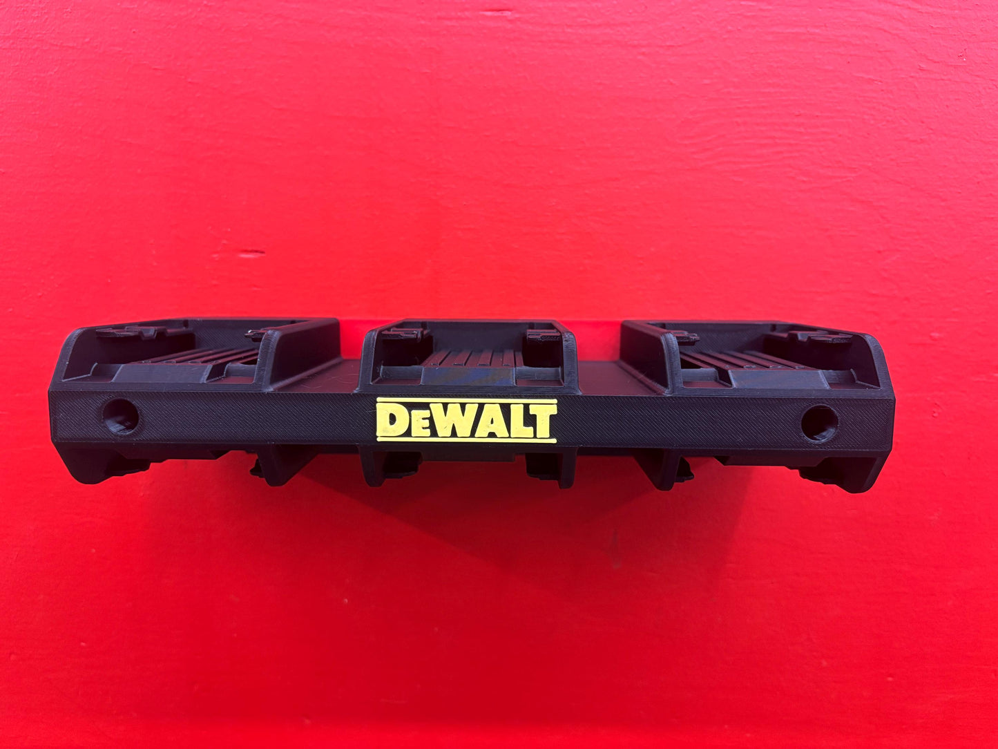 Wall Mount Holder for DeWalt 20V and 60V Batteries – holds 6 Batteries, Optional Milwaukee Packout Mounting