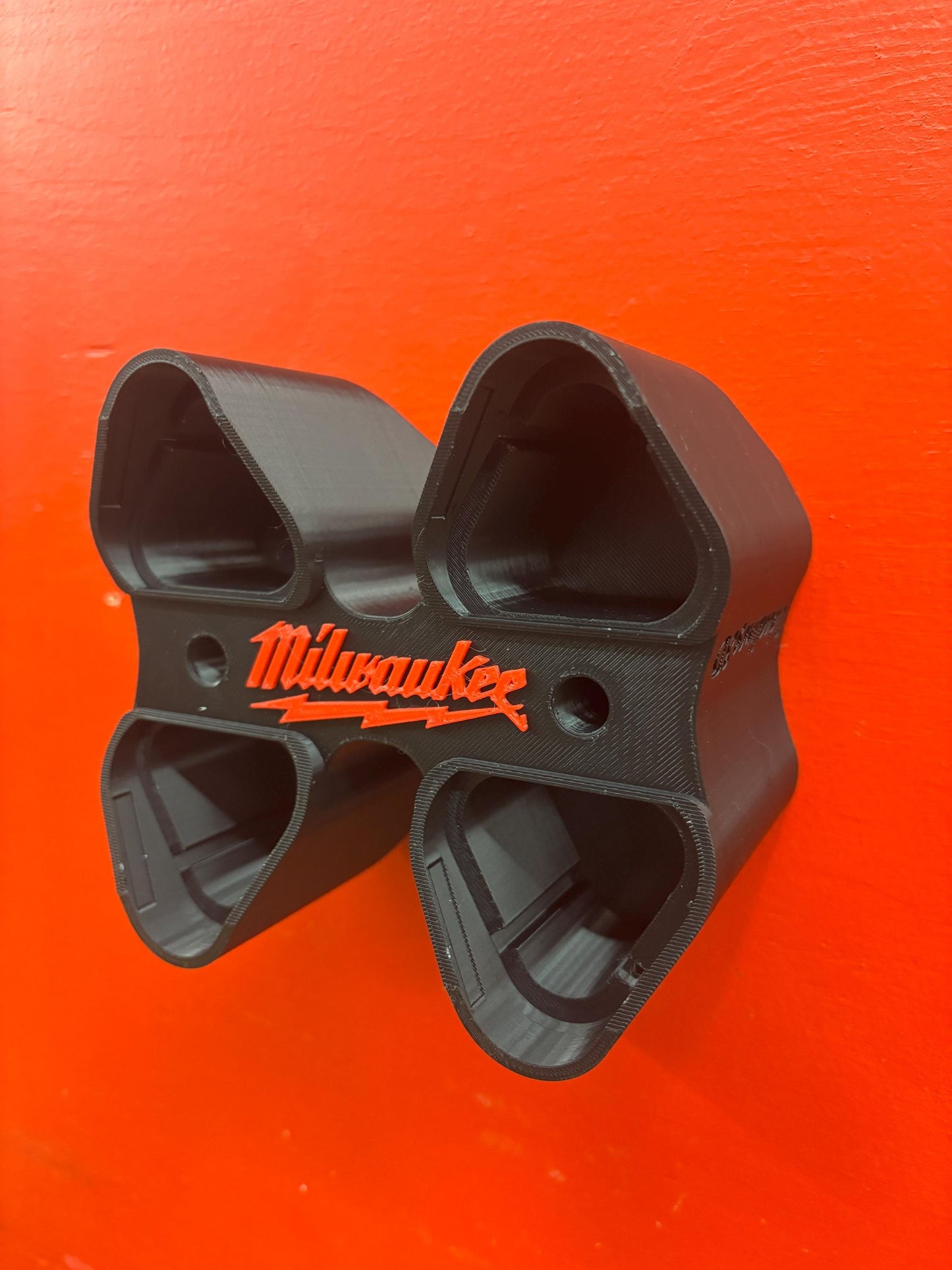 Wall Mount Holder for Milwaukee M12 Batteries – holds 4 Batteries, Optional Packout Mounting