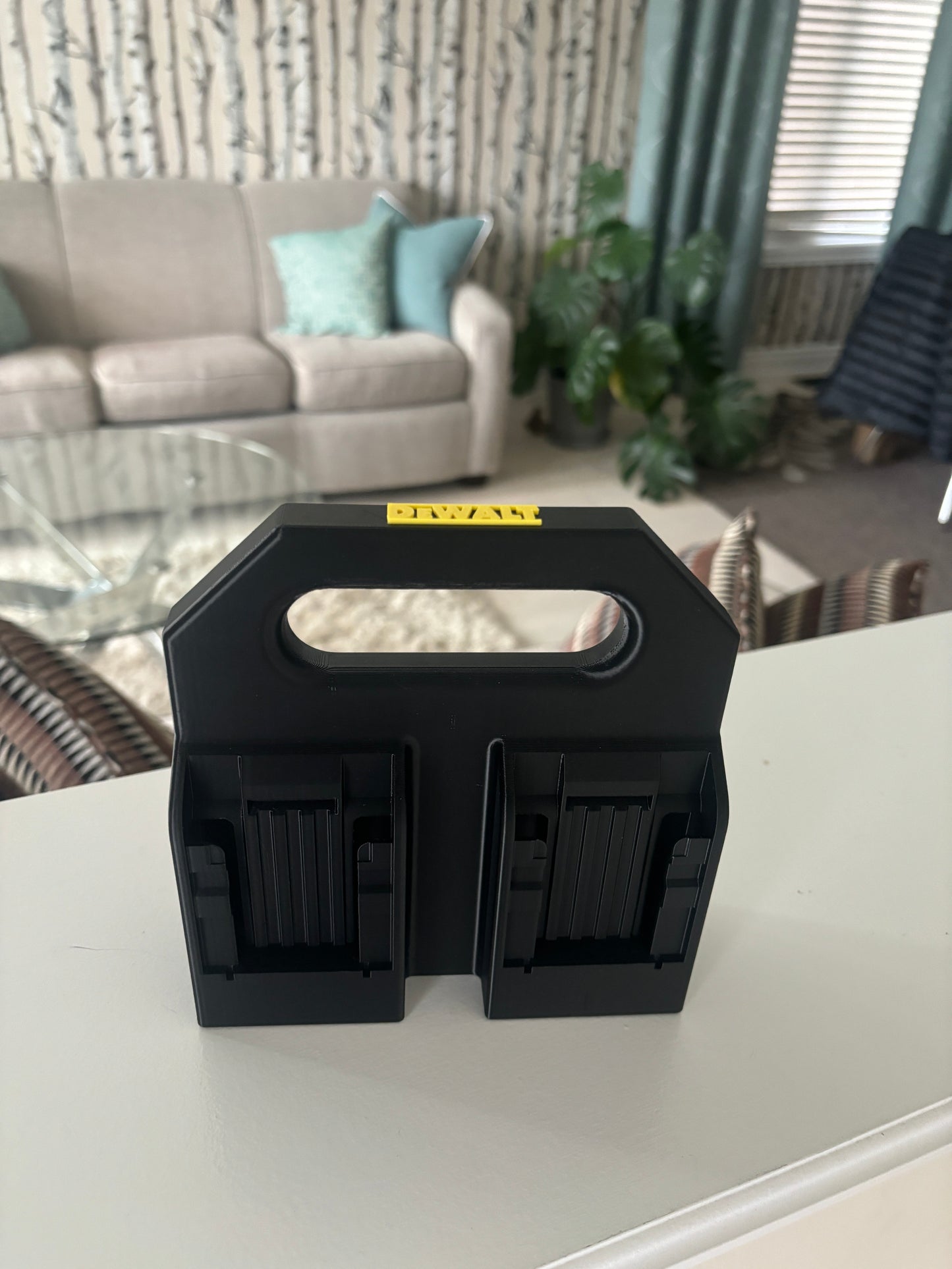 Battery Caddy for DeWalt 20V and 60V Batteries – holds 4 Batteries, Optional Milwaukee Packout Mounting