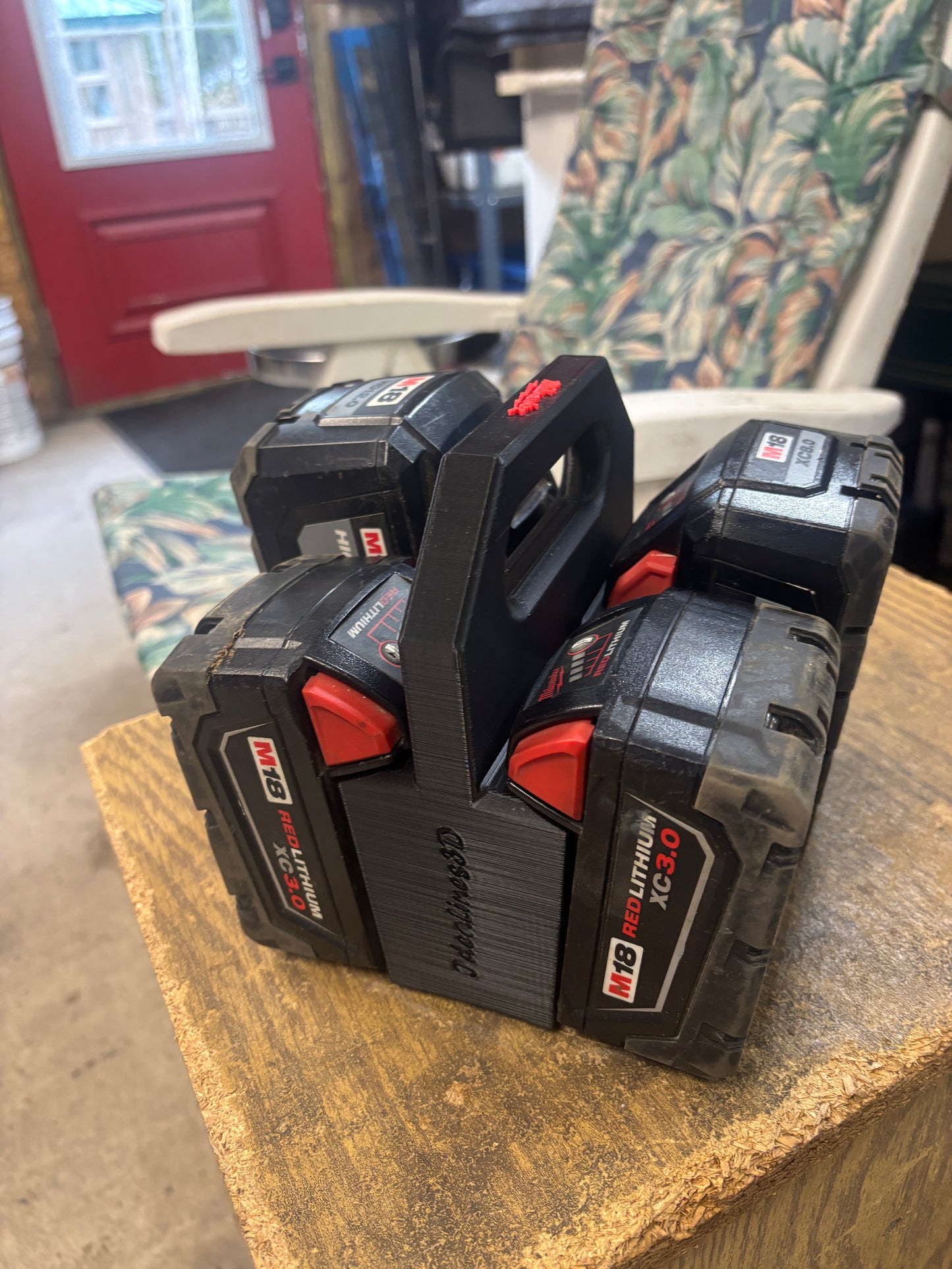 Battery Caddy for Milwaukee M18 Batteries – holds 4 Batteries, Optional Milwaukee Packout Mounting