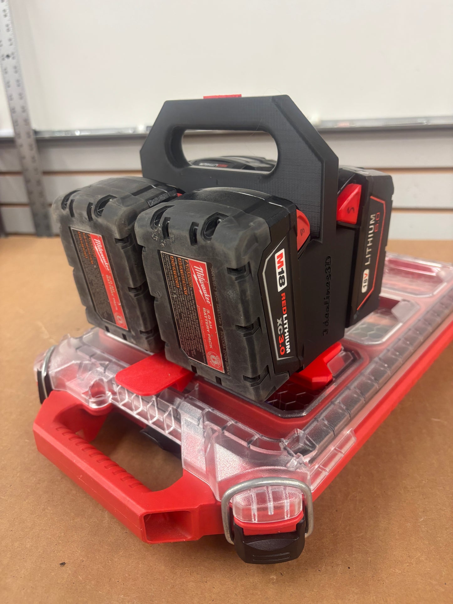 Battery Caddy for Milwaukee M18 Batteries – holds 4 Batteries, Optional Milwaukee Packout Mounting