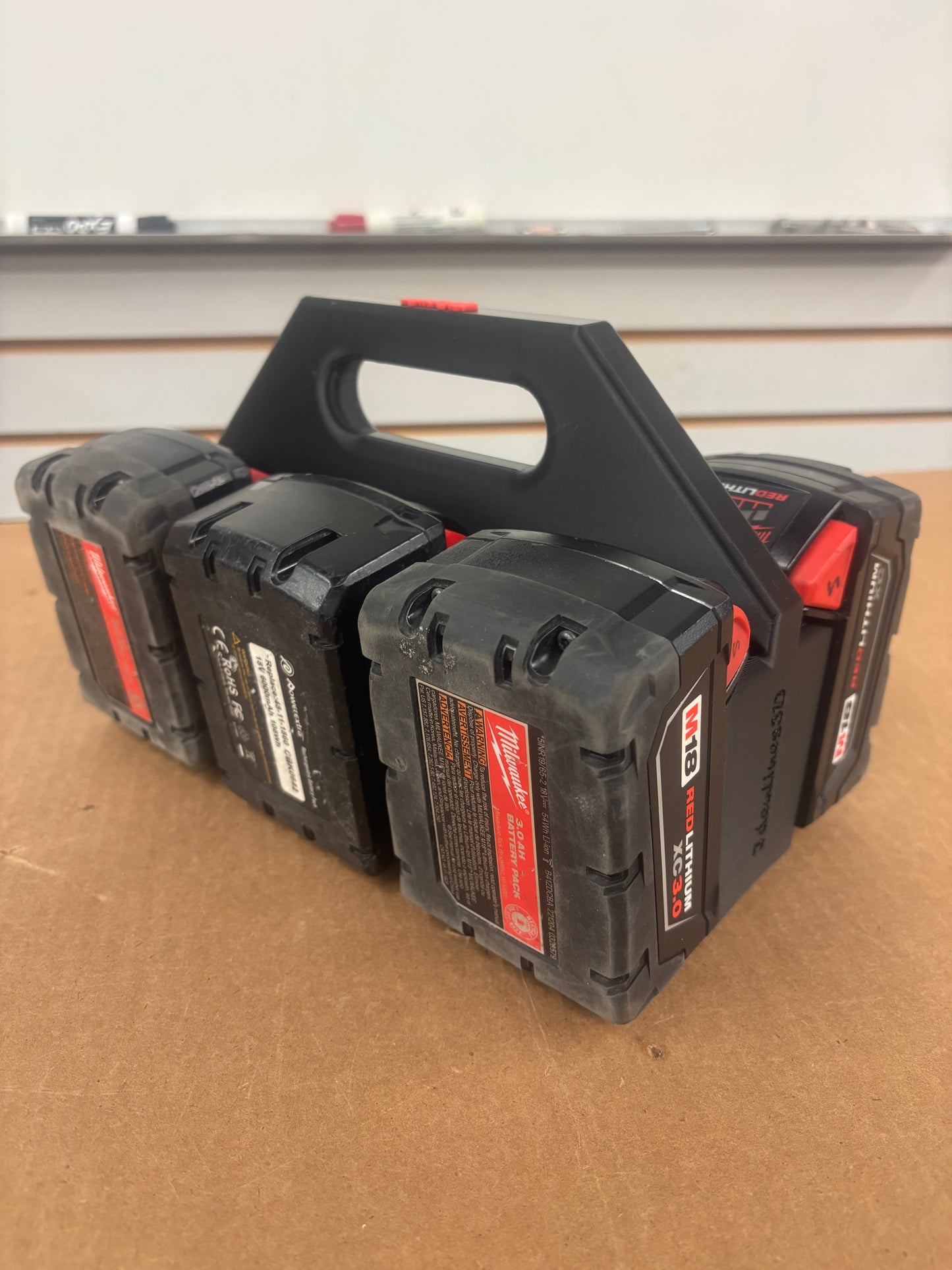 Battery Caddy for Milwaukee M18 Batteries – holds 6 Batteries, Optional Milwaukee Packout Mounting