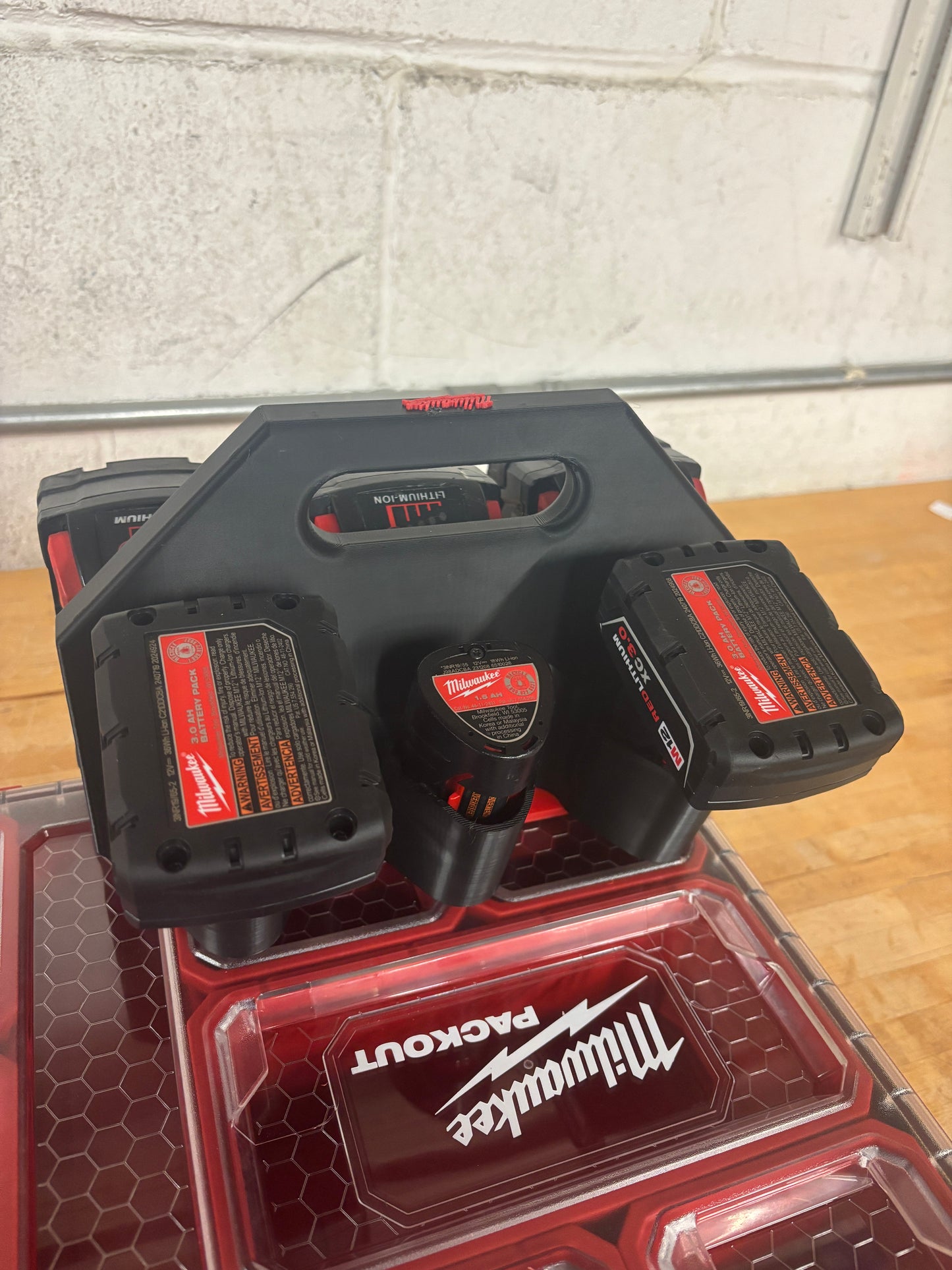 Battery Caddy for Milwaukee Combo M12 and M18 Batteries – holds 6 Batteries, Optional Milwaukee Packout Mounting