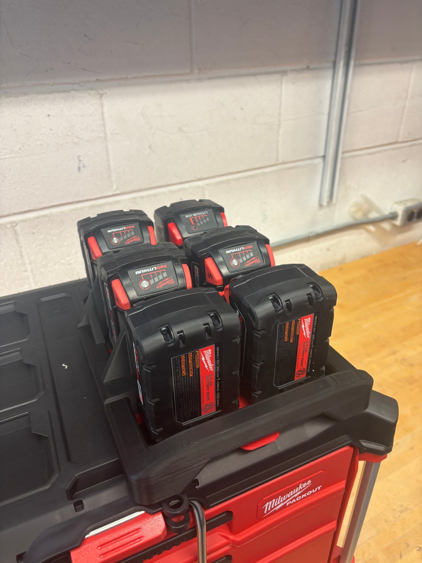 Milwaukee Packout Holder Carrier for Milwaukee M18 Batteries - holds 6 Batteries