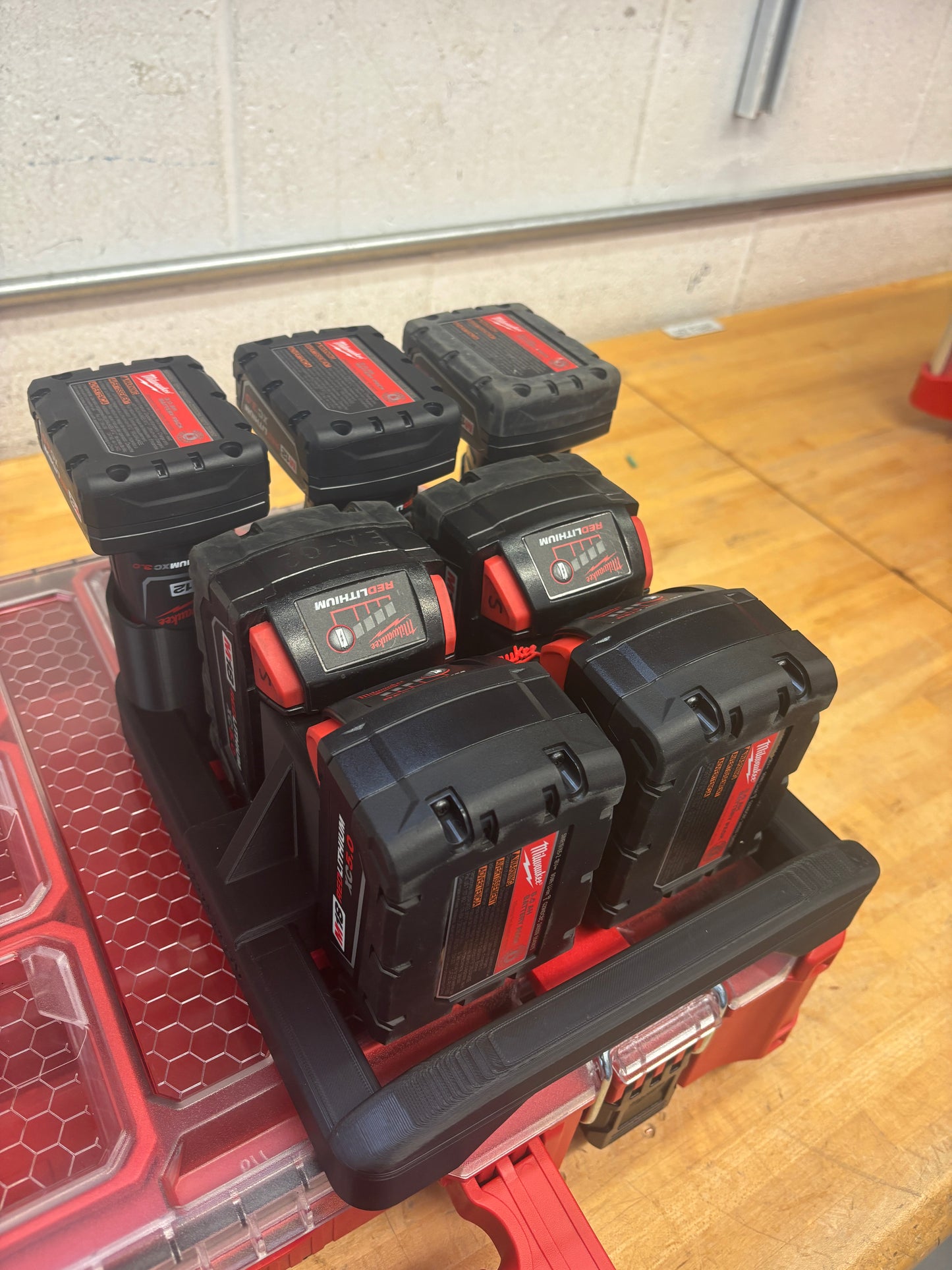 Milwaukee Packout Holder Carrier for Milwaukee M12 and M18 Batteries - holds 3xM12 and 4xM18 Batteries