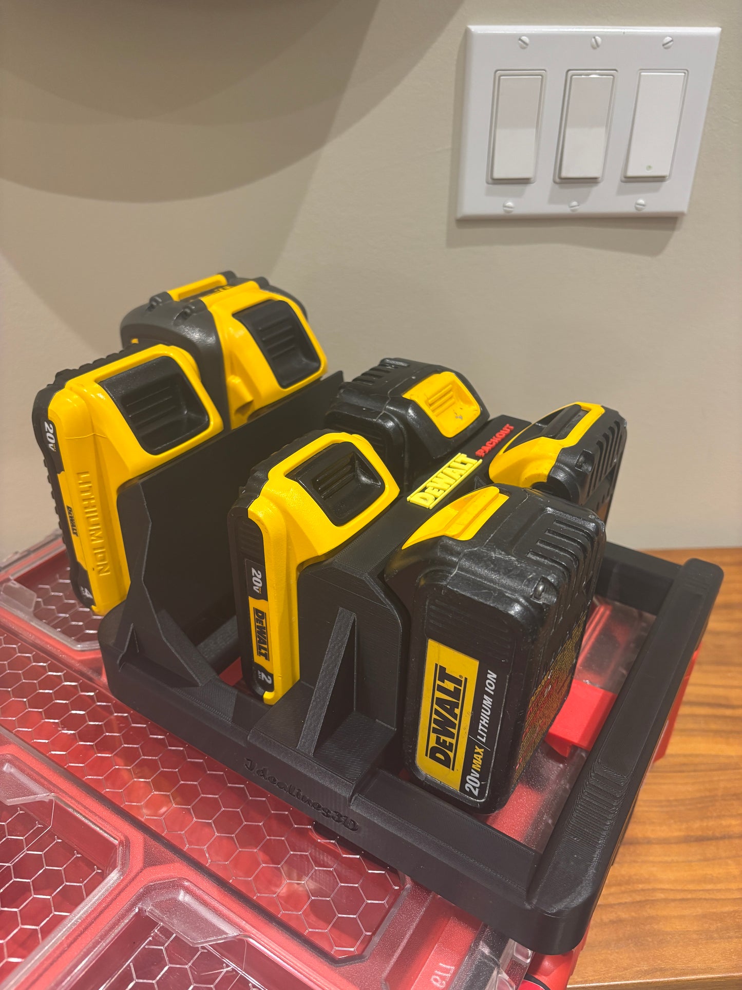 Milwaukee Packout Holder Carrier for DeWalt 20V and 60V Batteries - holds 6 Batteries
