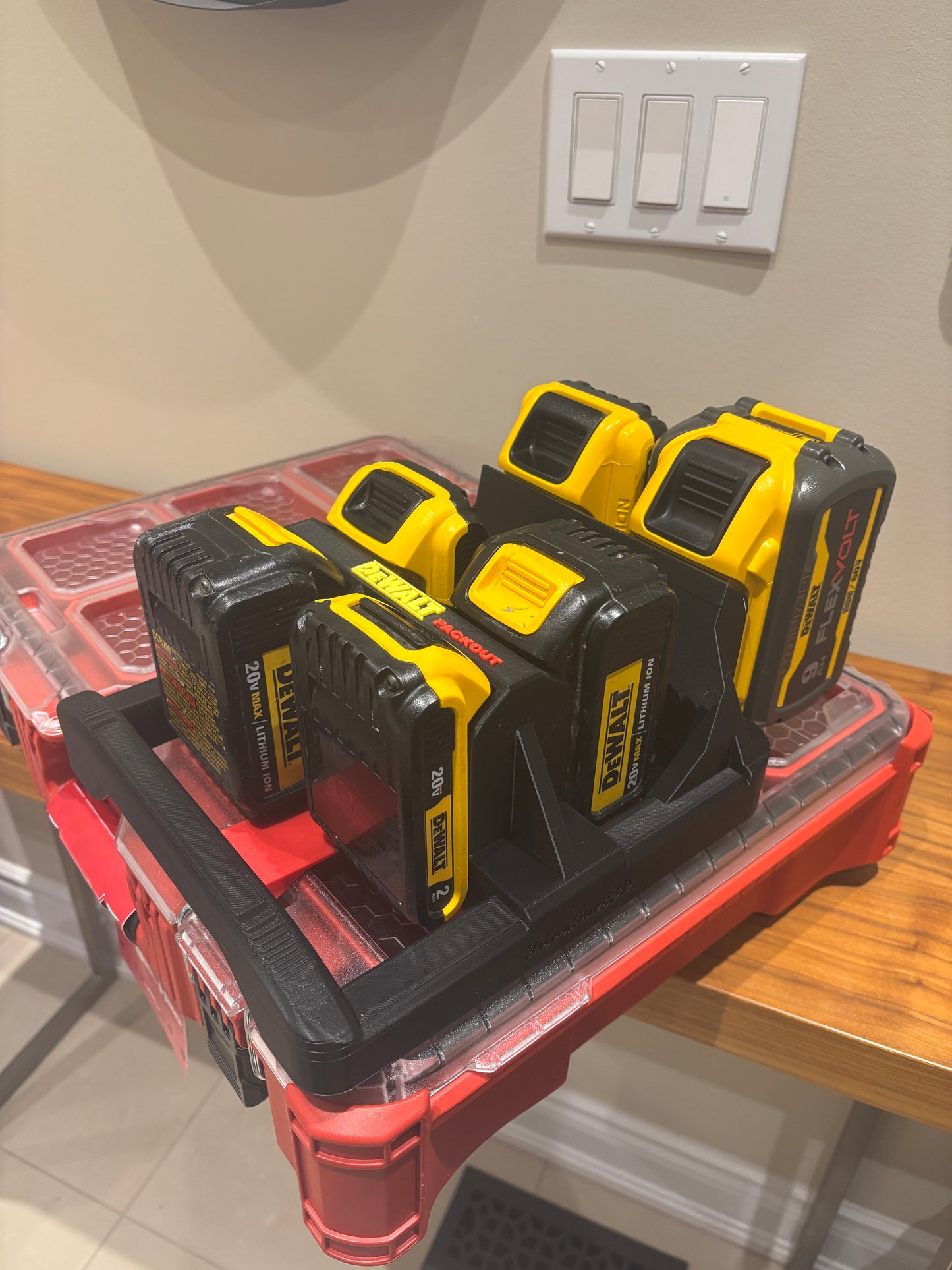 Milwaukee Packout Holder Carrier for DeWalt 20V and 60V Batteries - holds 6 Batteries