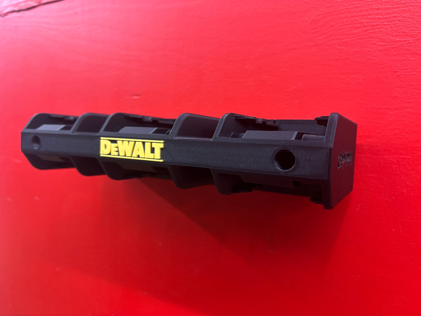 Wall Mount Holder for DeWalt 20V and 60V Batteries – holds 6 Batteries, Optional Milwaukee Packout Mounting