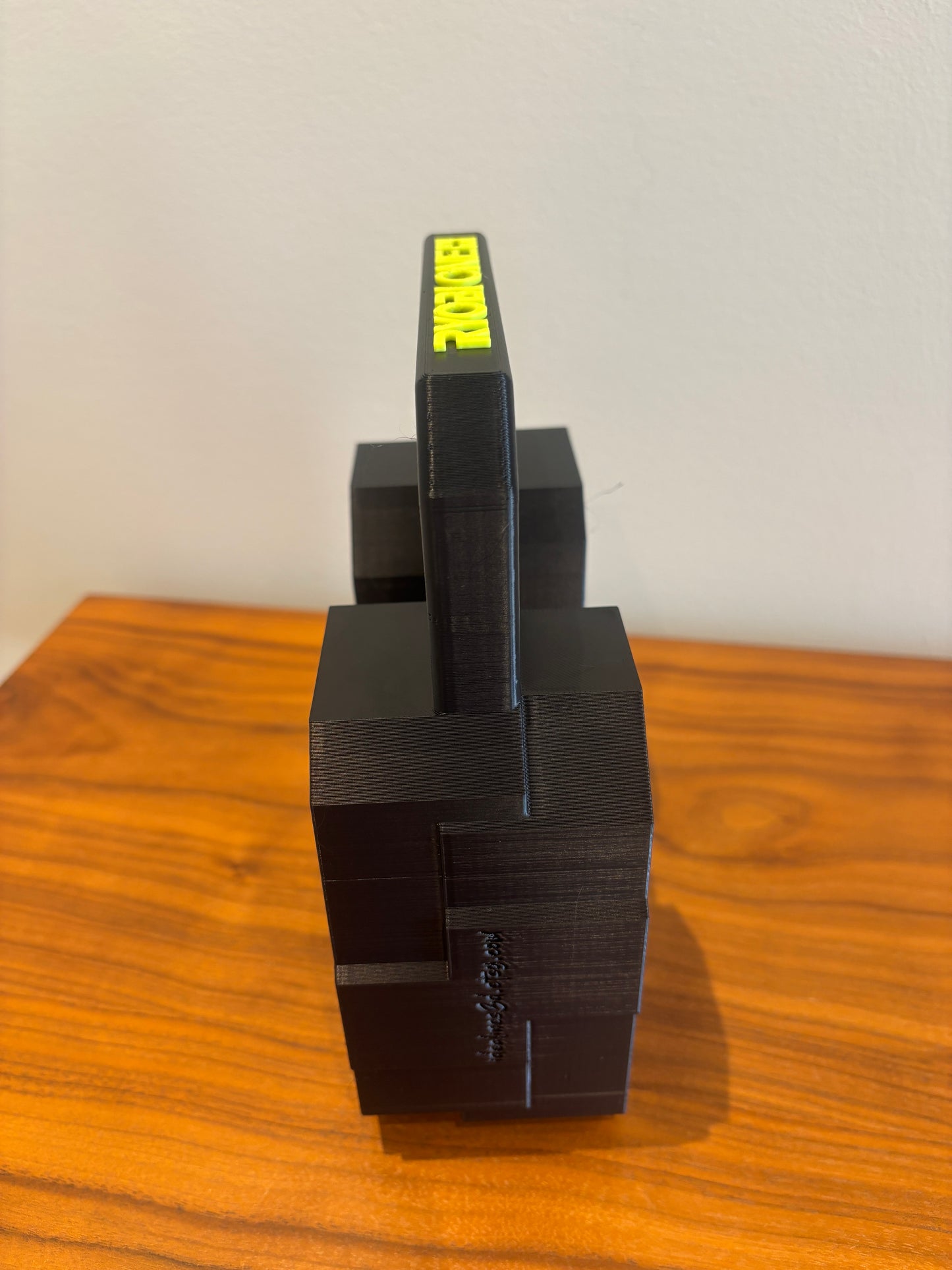 Battery Caddy for RYOBI 18V ONE+ Batteries – holds 4 Batteries, Optional Milwaukee Packout Mounting