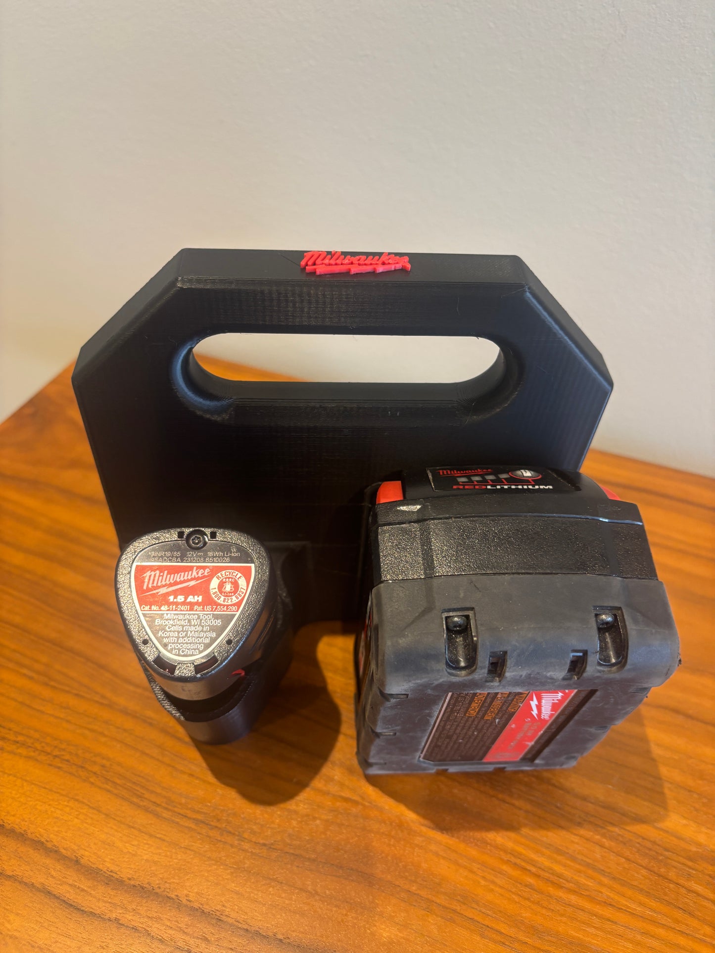 Battery Caddy for Milwaukee Combo M12 and M18 Batteries – holds 4 Batteries, Optional Milwaukee Packout Mounting