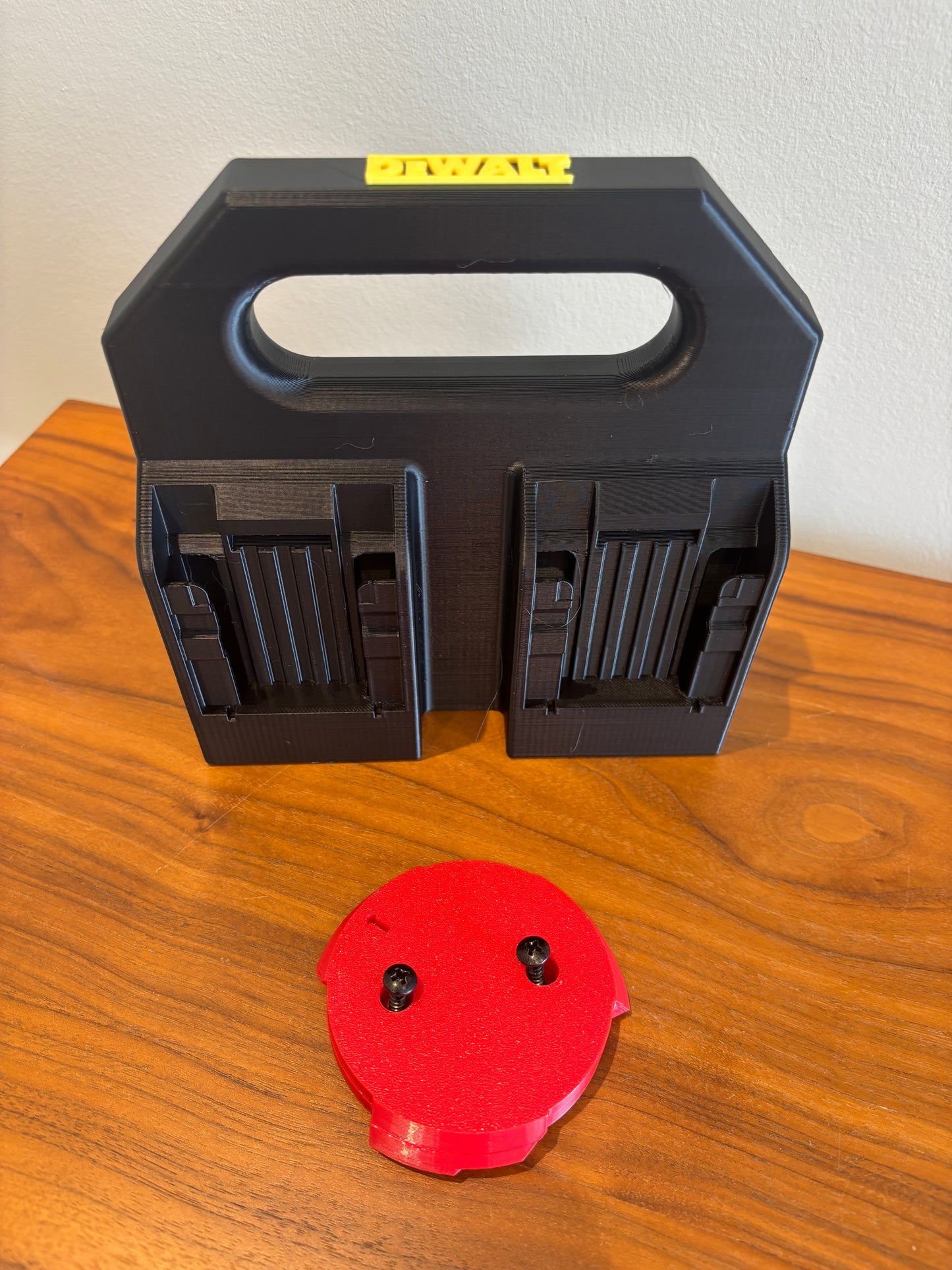 Battery Caddy for DeWalt 20V and 60V Batteries – holds 4 Batteries, Optional Milwaukee Packout Mounting