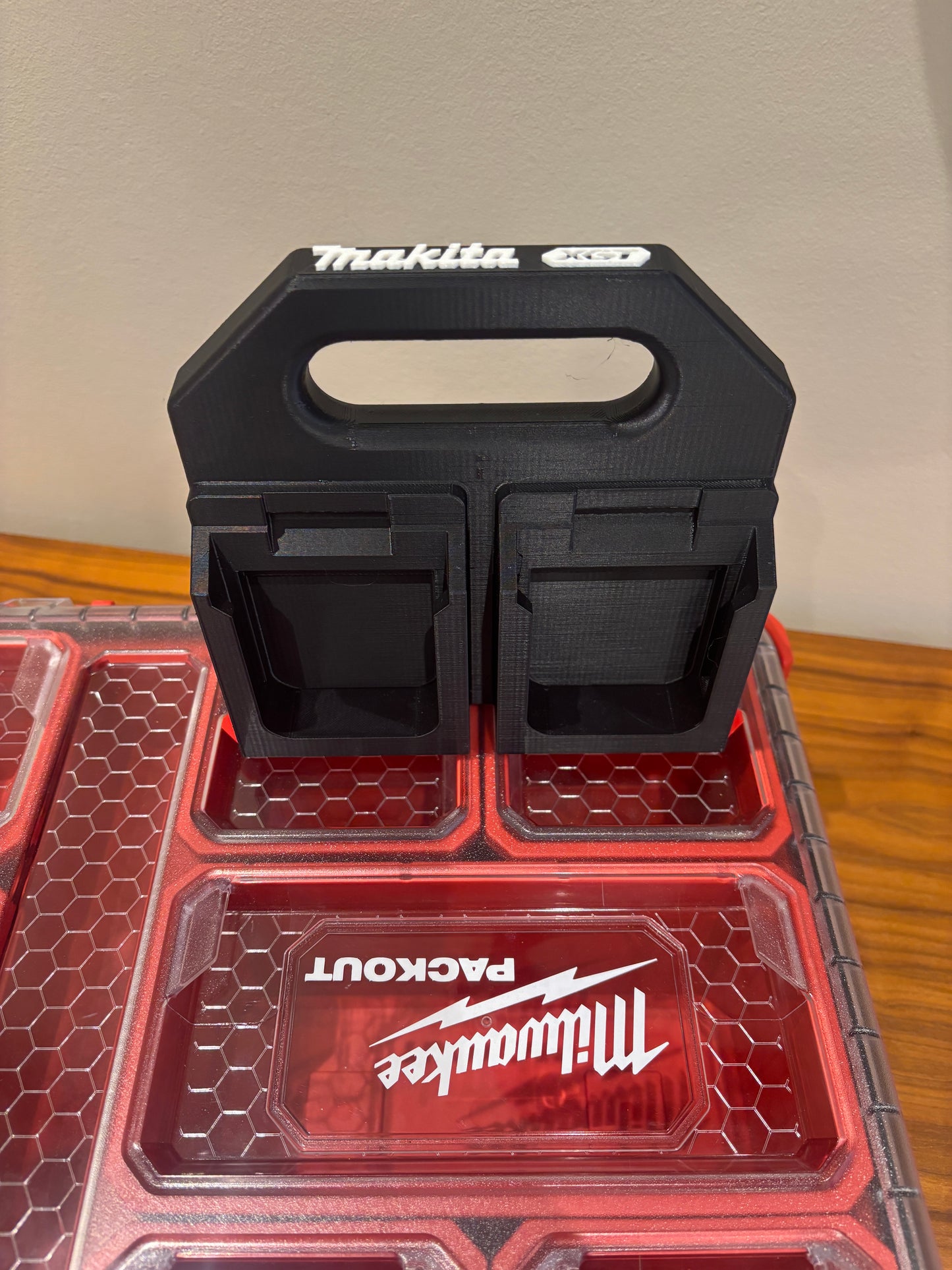 Battery Caddy for Makita XGT 40V Batteries – holds 4 Batteries, Optional Milwaukee Packout Mounting