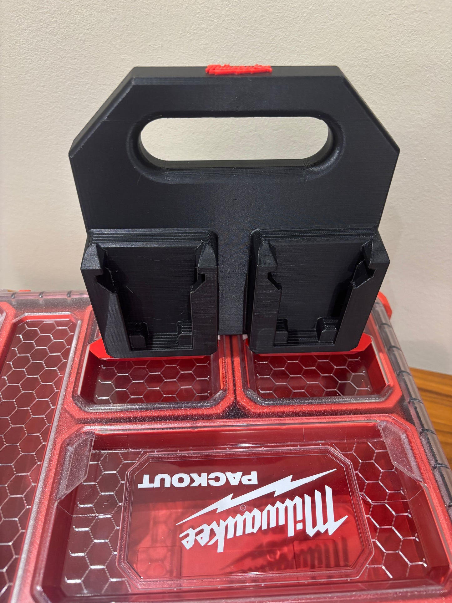 Battery Caddy for Milwaukee Combo M12 and M18 Batteries – holds 4 Batteries, Optional Milwaukee Packout Mounting
