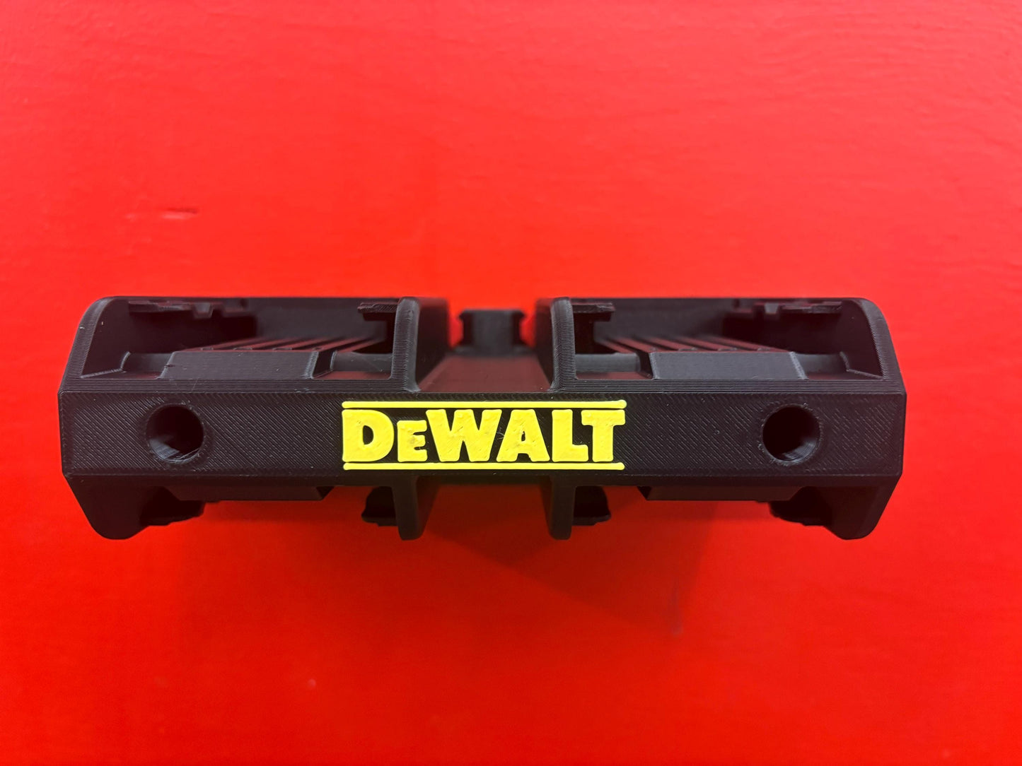 Wall Mount Holder for DeWalt 20V and 60V Batteries – holds 4 Batteries, Optional Milwaukee Packout Mounting