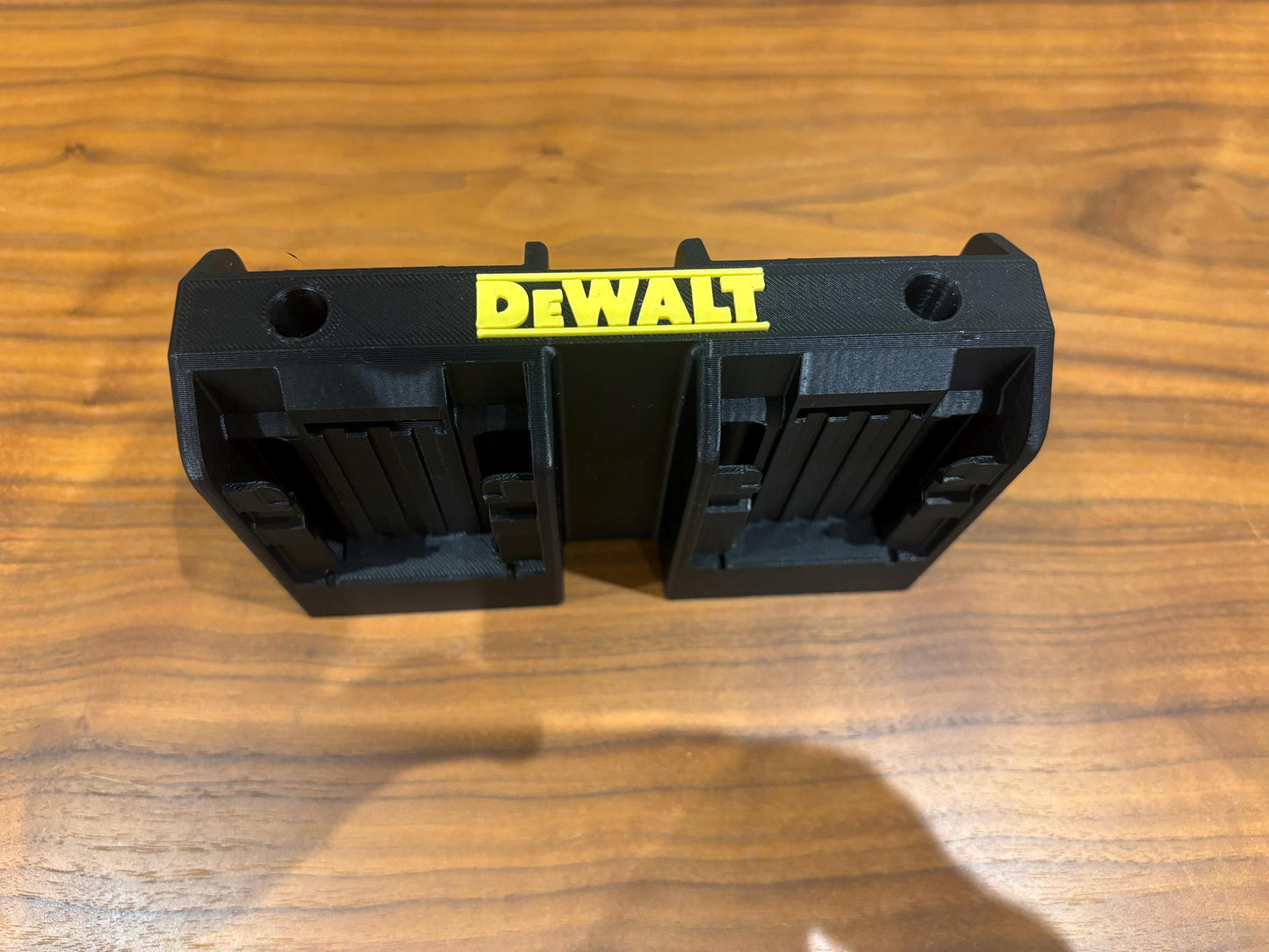 Wall Mount Holder for DeWalt 20V and 60V Batteries – holds 4 Batteries, Optional Milwaukee Packout Mounting