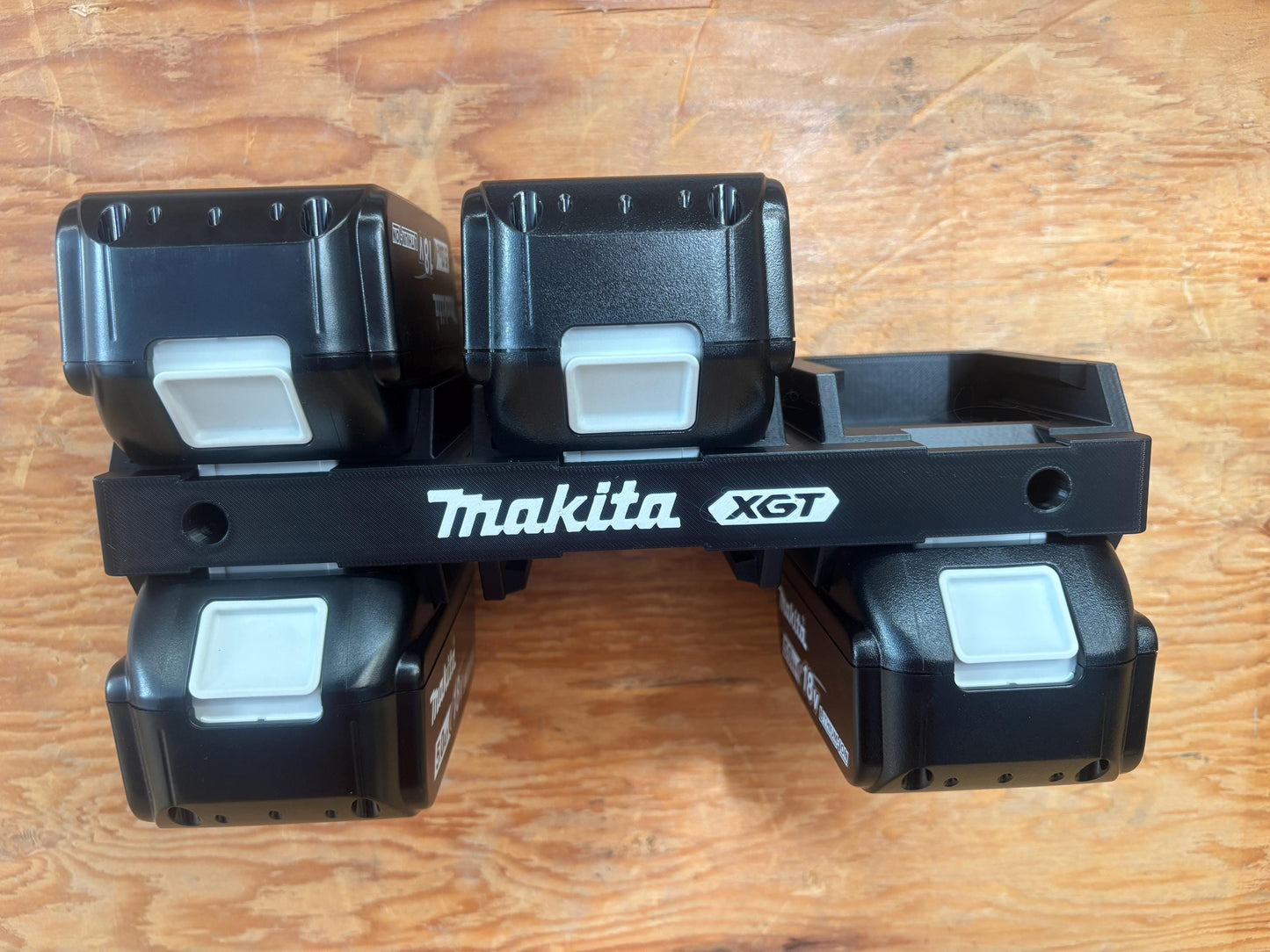 Wall Mount Holder for Makita 40V XGT Batteries – holds 6 Batteries, Optional Packout Mounting