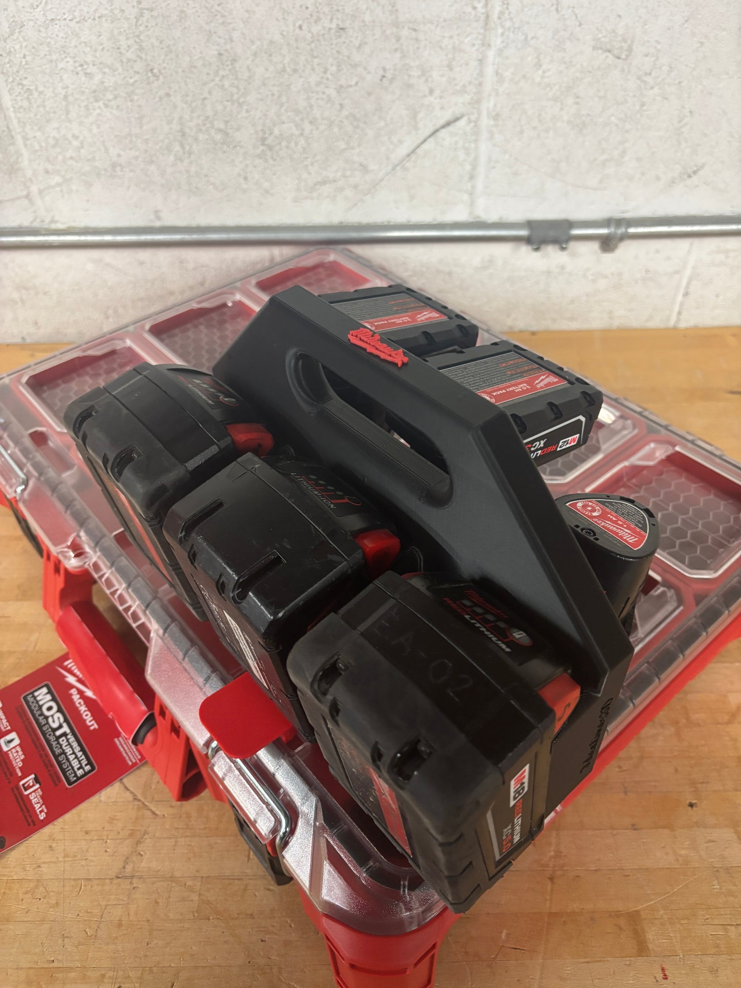 Battery Caddy for Milwaukee Combo M12 and M18 Batteries  – holds 6 Batteries, Optional Milwaukee Packout Mounting