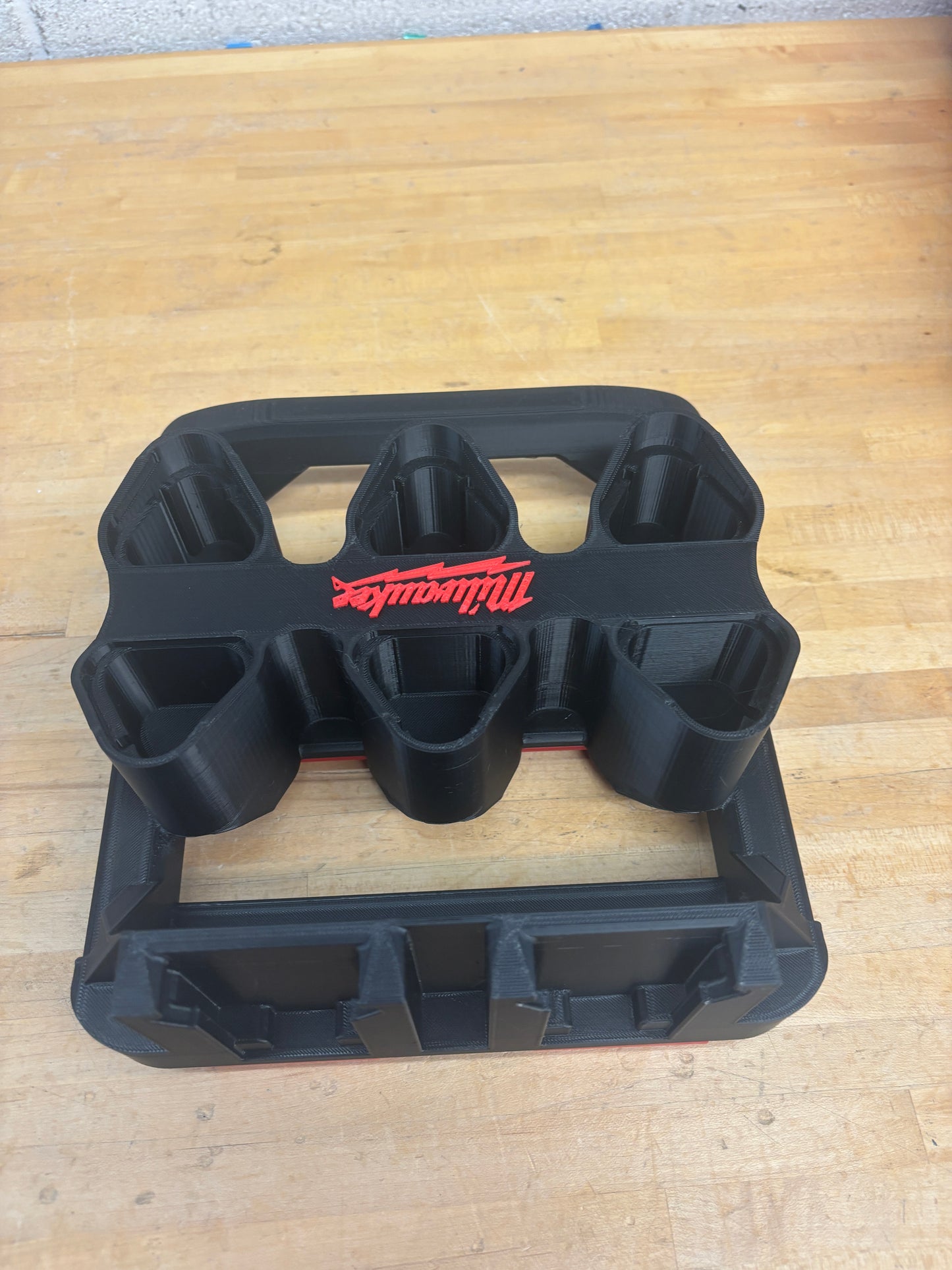 Milwaukee Packout Holder Carrier for Milwaukee M12 and M18 Batteries - holds 6xM12 and 2xM18 Batteries