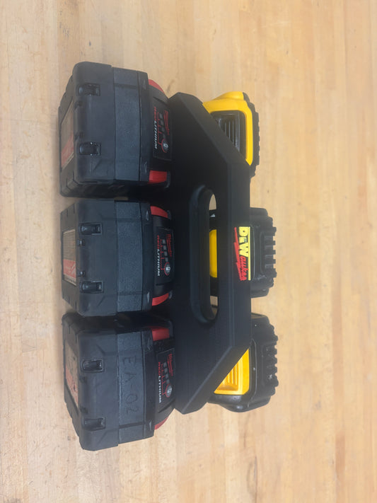 Battery Caddy "DeWaukee" for DeWalt 20V / 60V and Milwaukee M18 Batteries – holds 6 Batteries, Optional Milwaukee Packout Mounting