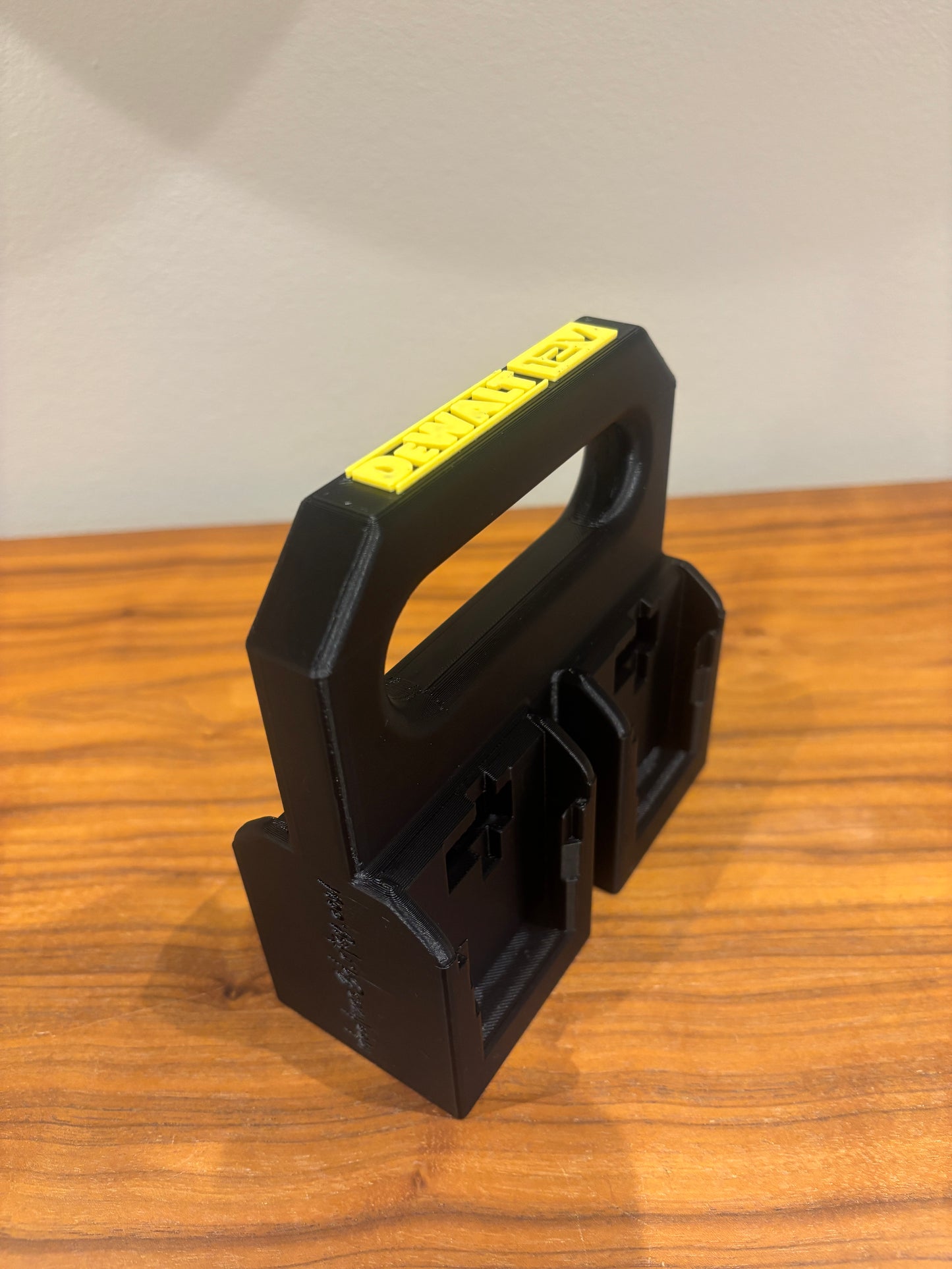 Battery Caddy for DeWalt 12V Batteries  – holds 4 Batteries, Optional Milwaukee Packout Mounting