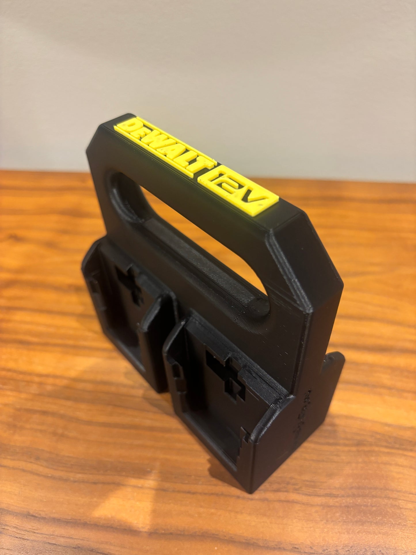 Battery Caddy for DeWalt 12V Batteries  – holds 4 Batteries, Optional Milwaukee Packout Mounting