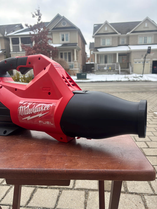 Buse ronde courte pour souffleur de feuilles Milwaukee M18 3017 (nouveau modèle)